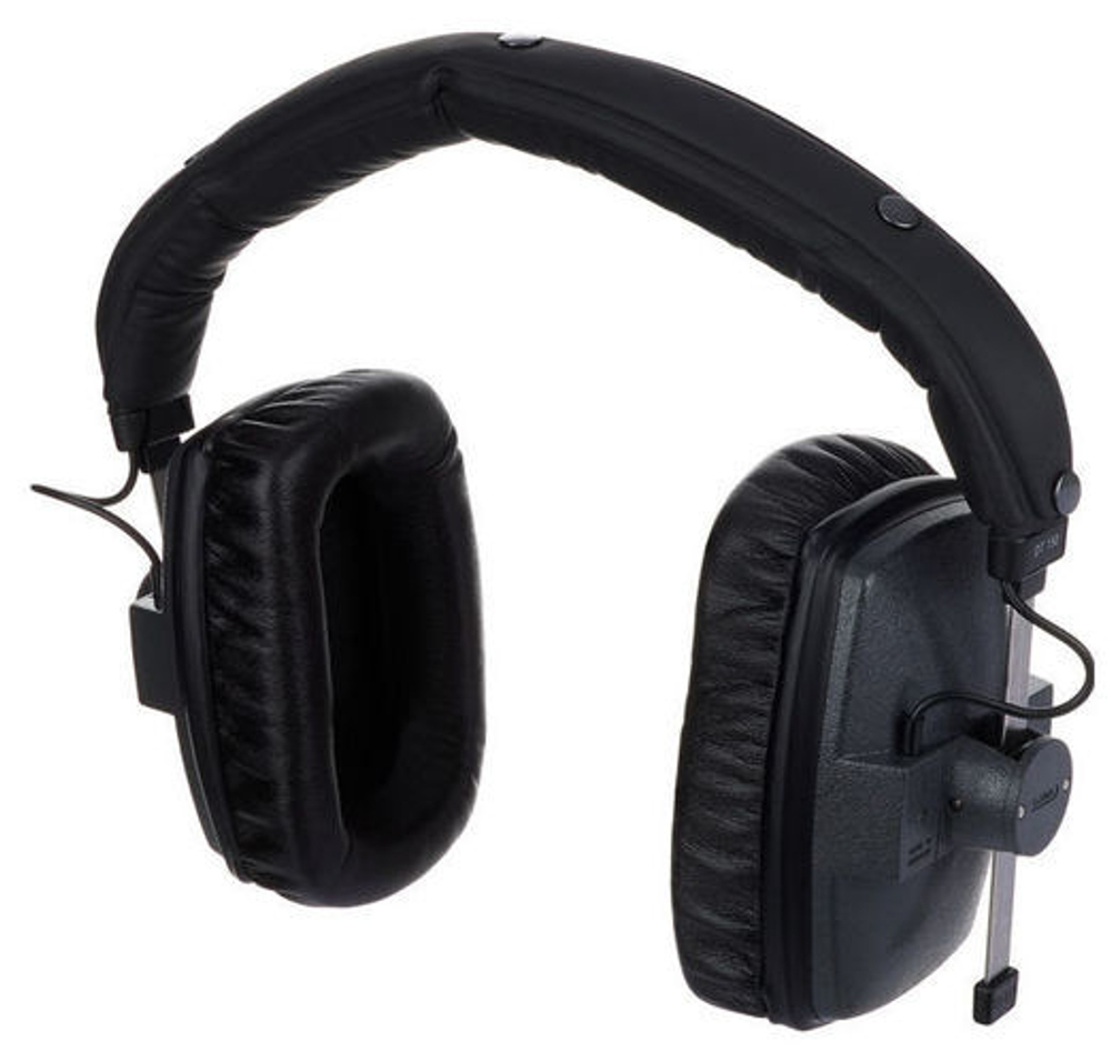 Закрытые наушники Beyerdynamic DT150