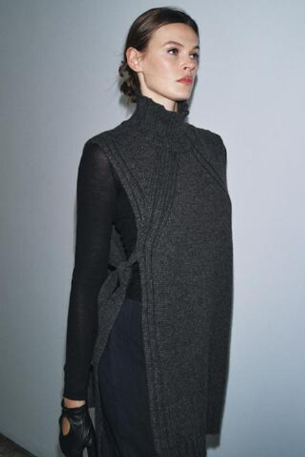 ZARA ЖИЛЕТ ИЗ СМЕСОВОЙ ШЕРСТИ С РАЗРЕЗАМИ, СЕРЫЙ МЕЛАНЖ