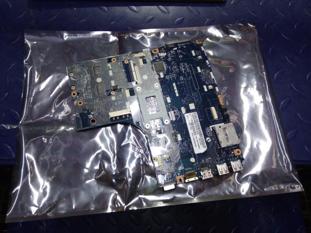 Материнская плата для ноутбука Lenovo ideapad B50-45 LA-B291P W8P AMD A6-6310 2G 1000W/FP (5B20F86208), оригинал