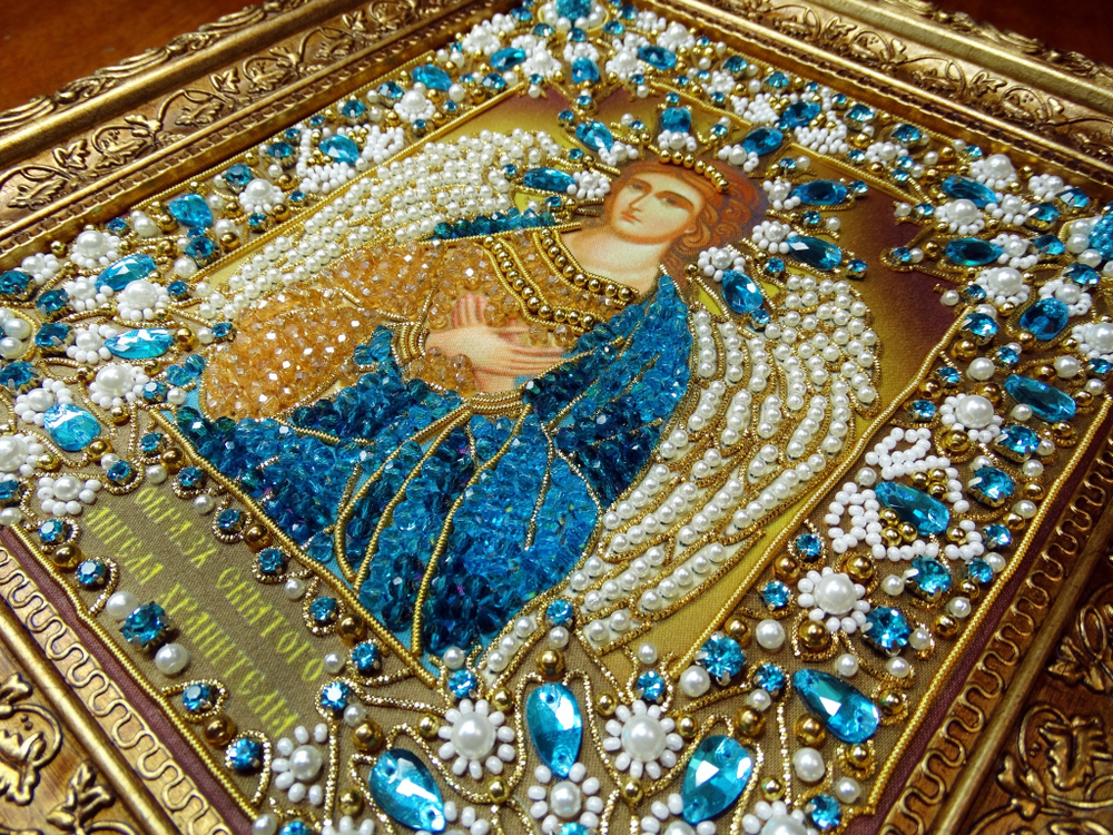 И-18а Набор для вышивания хрустальными камнями Ангел Хранитель (золото)