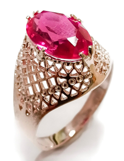 Ювелирное кольцо из серебра 925 пробы с позолотой,вставка рубин