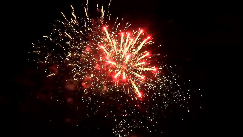 Фейерверк Дед Мороз 19 залпов 1,2" ОТС 5124