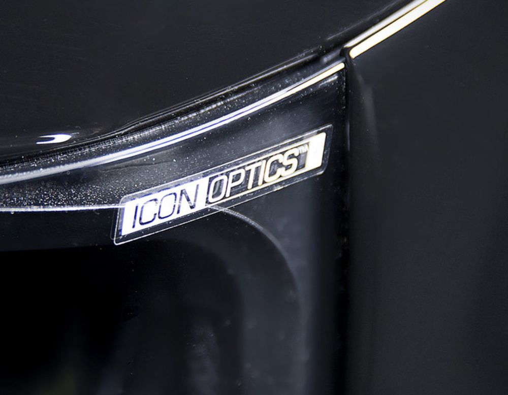 Мотошлем - Icon Airmada Gloss