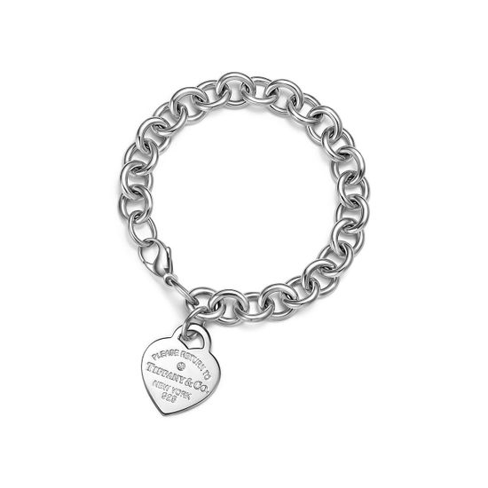 Браслет Tiffany & Co. Heart Tag в серебре с бриллиантом