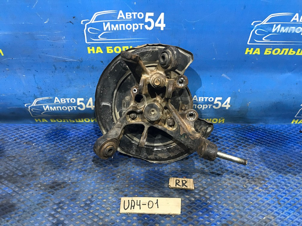 Ступица задняя правая Honda INSPIRE 1999