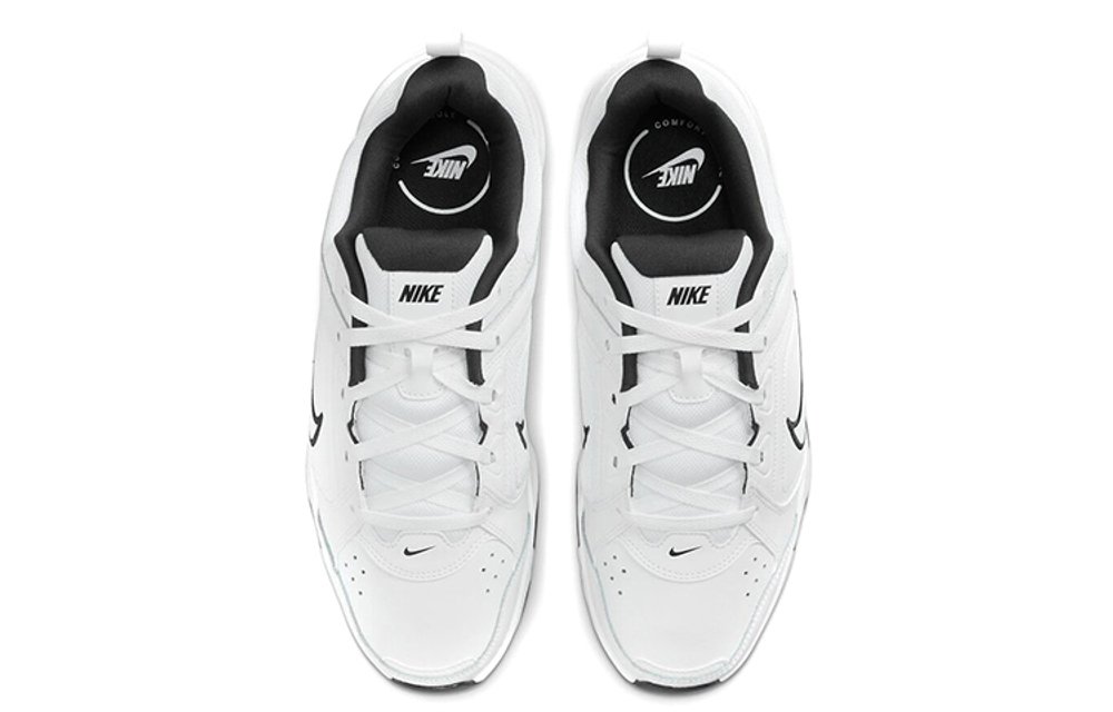 Кроссовки Nike Defyallday