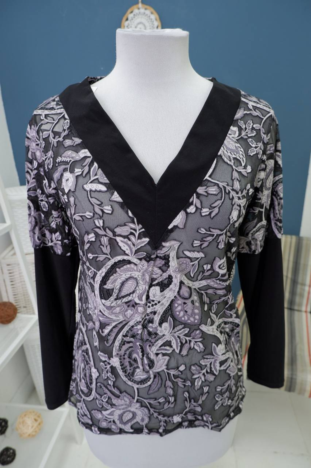 Джемпер красивый с принтом 48 размер