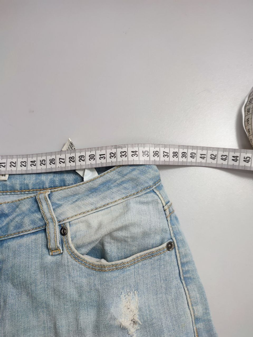 Джинсы Zarina светлые 44 размер