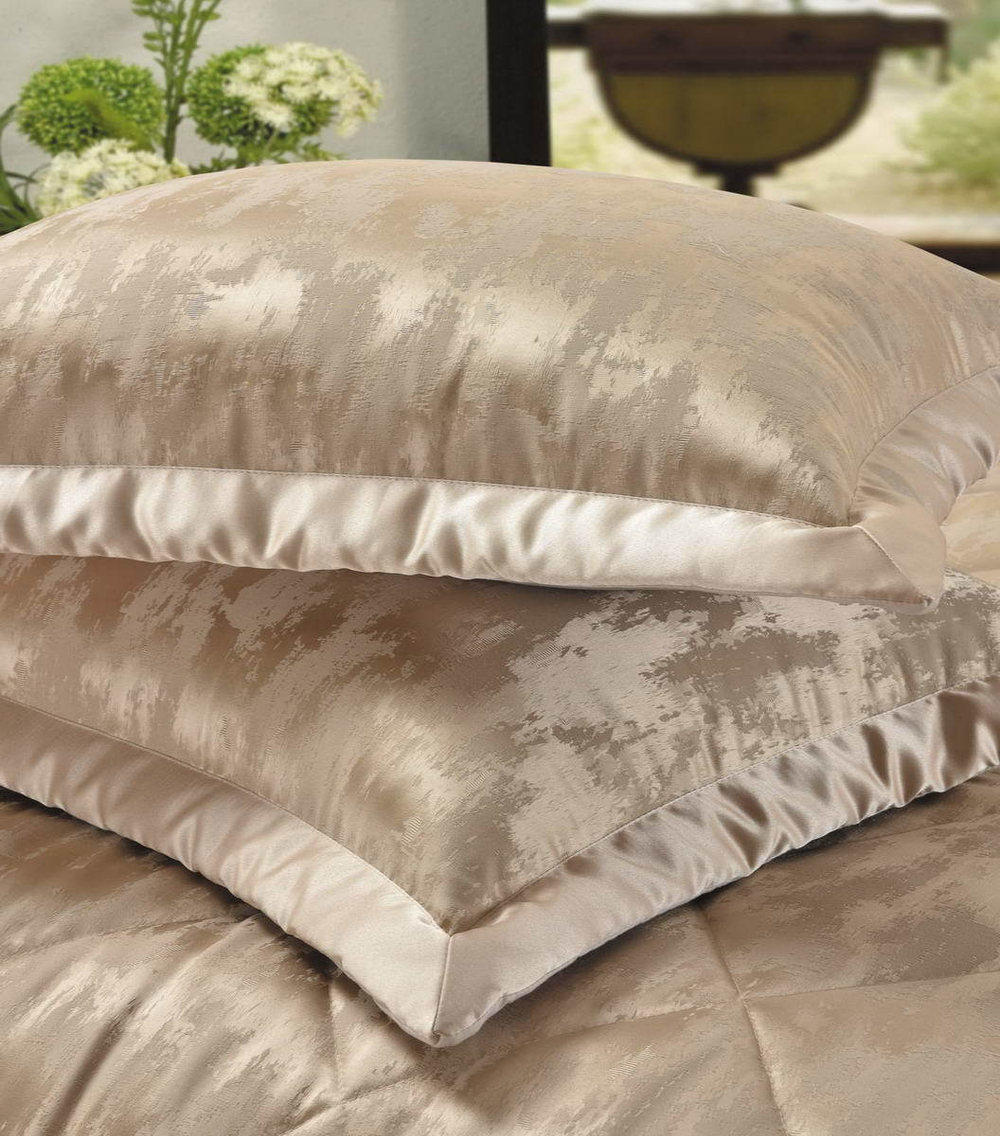 Покрывало 240х260 Sofi De MarkO Харпер бежевое