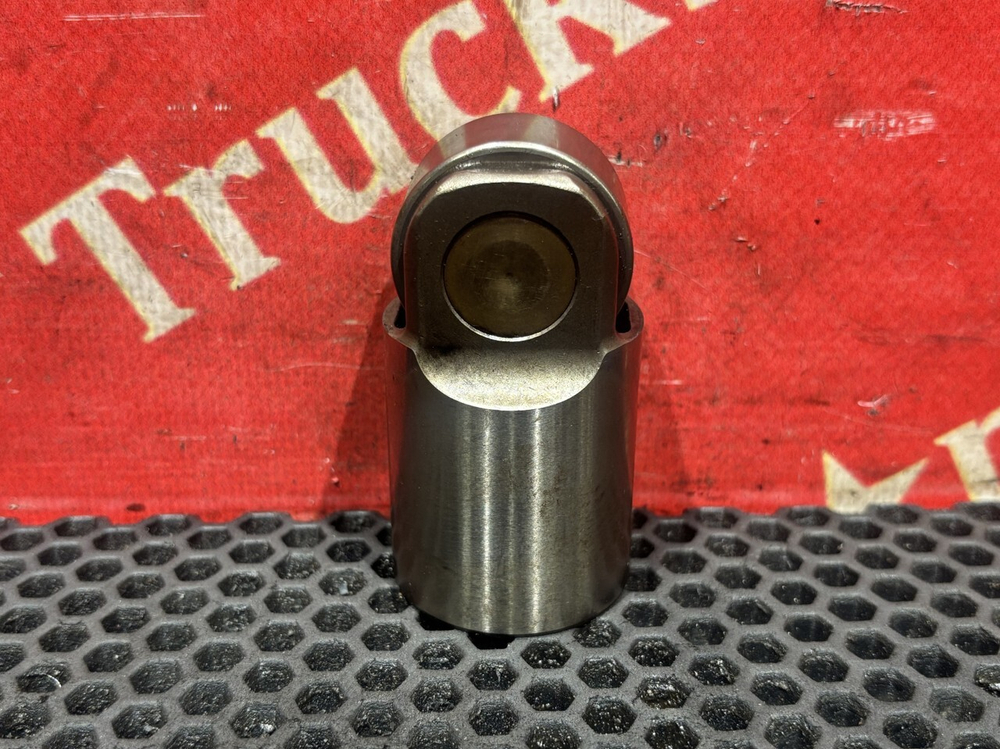 Толкатель выпускного клапана 2019г