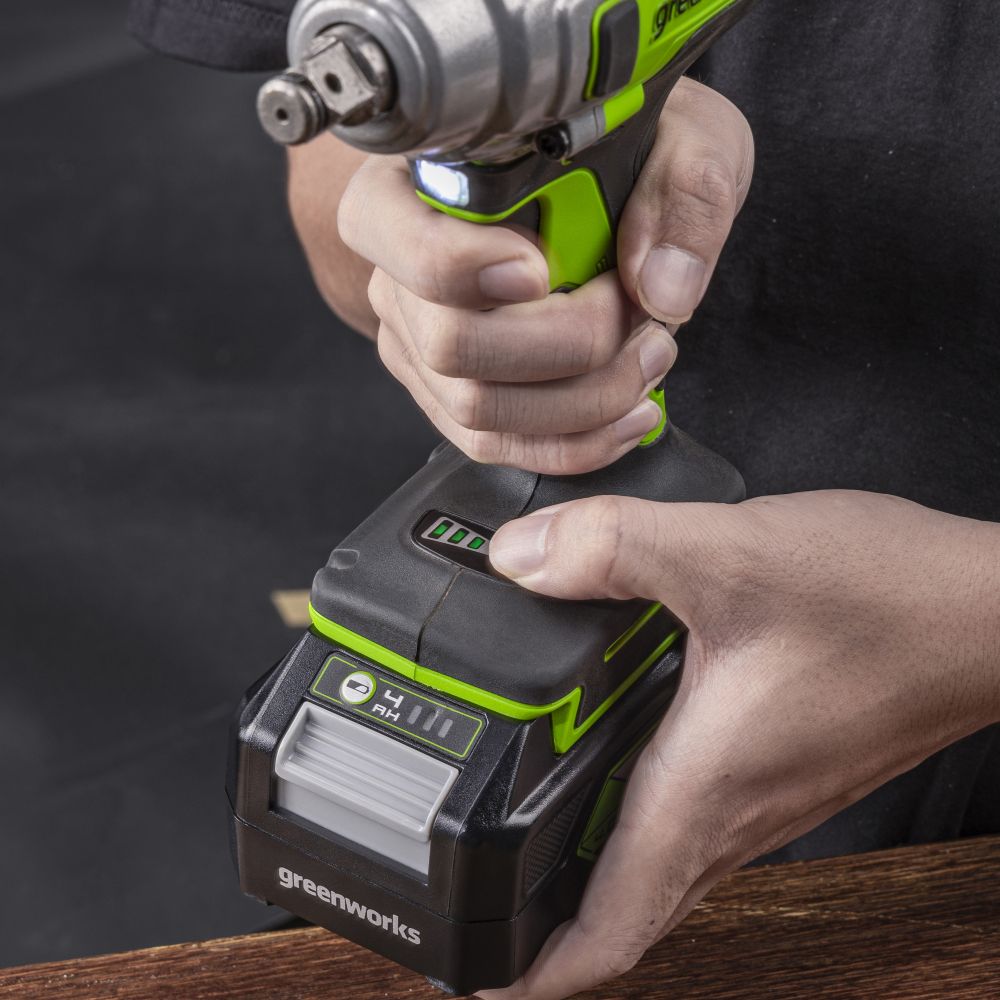 Гайковерт ударный акк. Greenworks GD24IW400, 24V,б/щет,1/2'', 400Нм,1х5Ач,ЗУ,кор (3802907CUG)