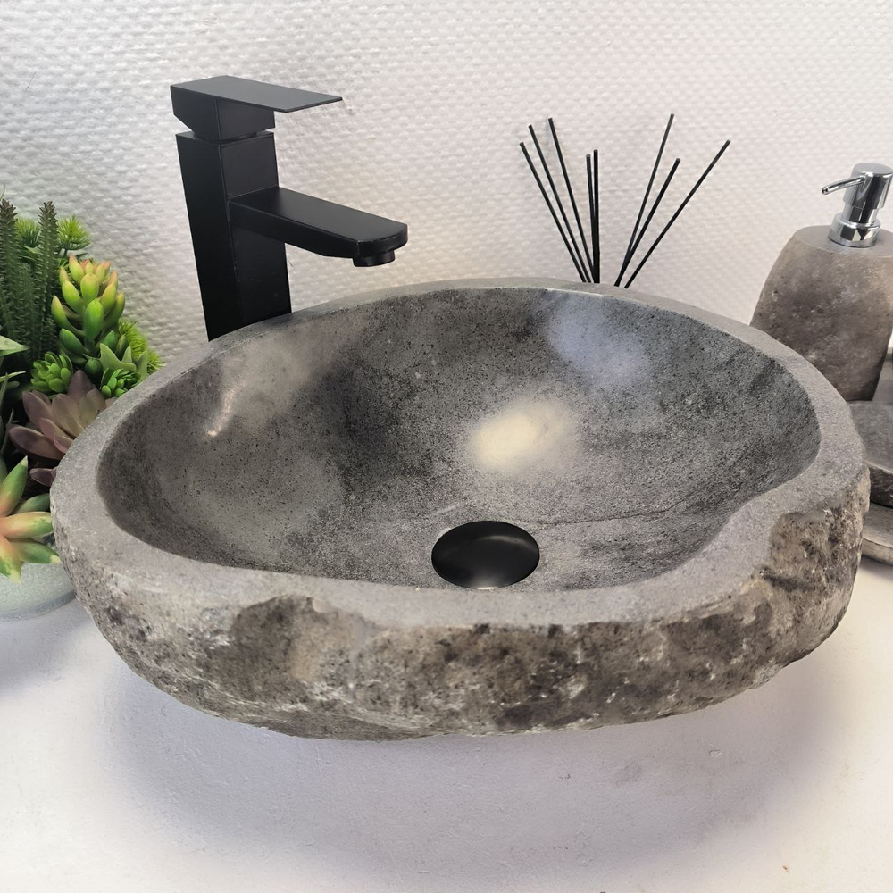 Раковина из речного камня RS63687 (42*37*16) 0122