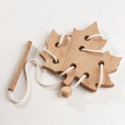 Первые развивающие игрушки