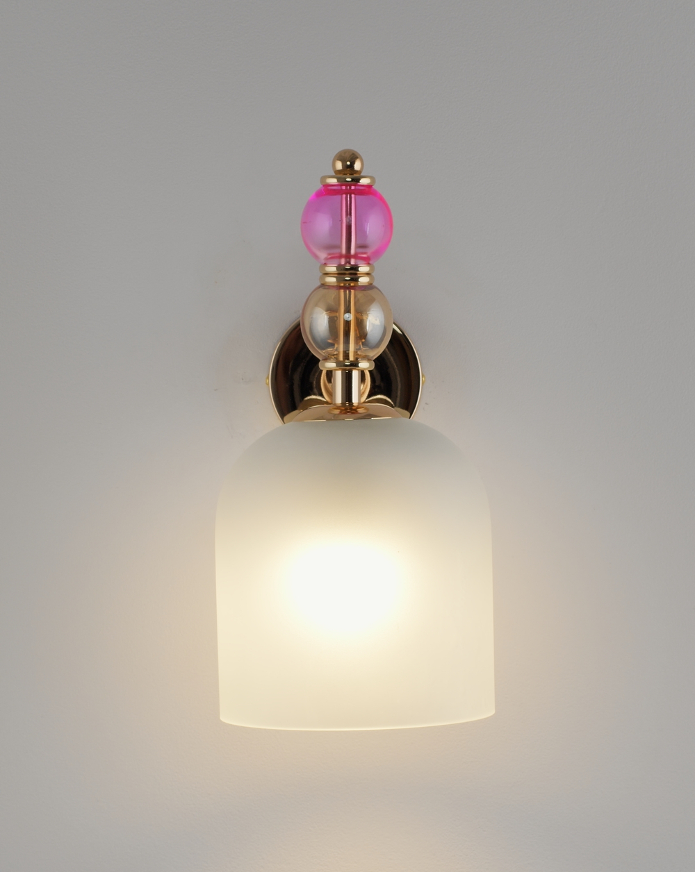 Светильник настенный Moderli V11404-1W Tamina