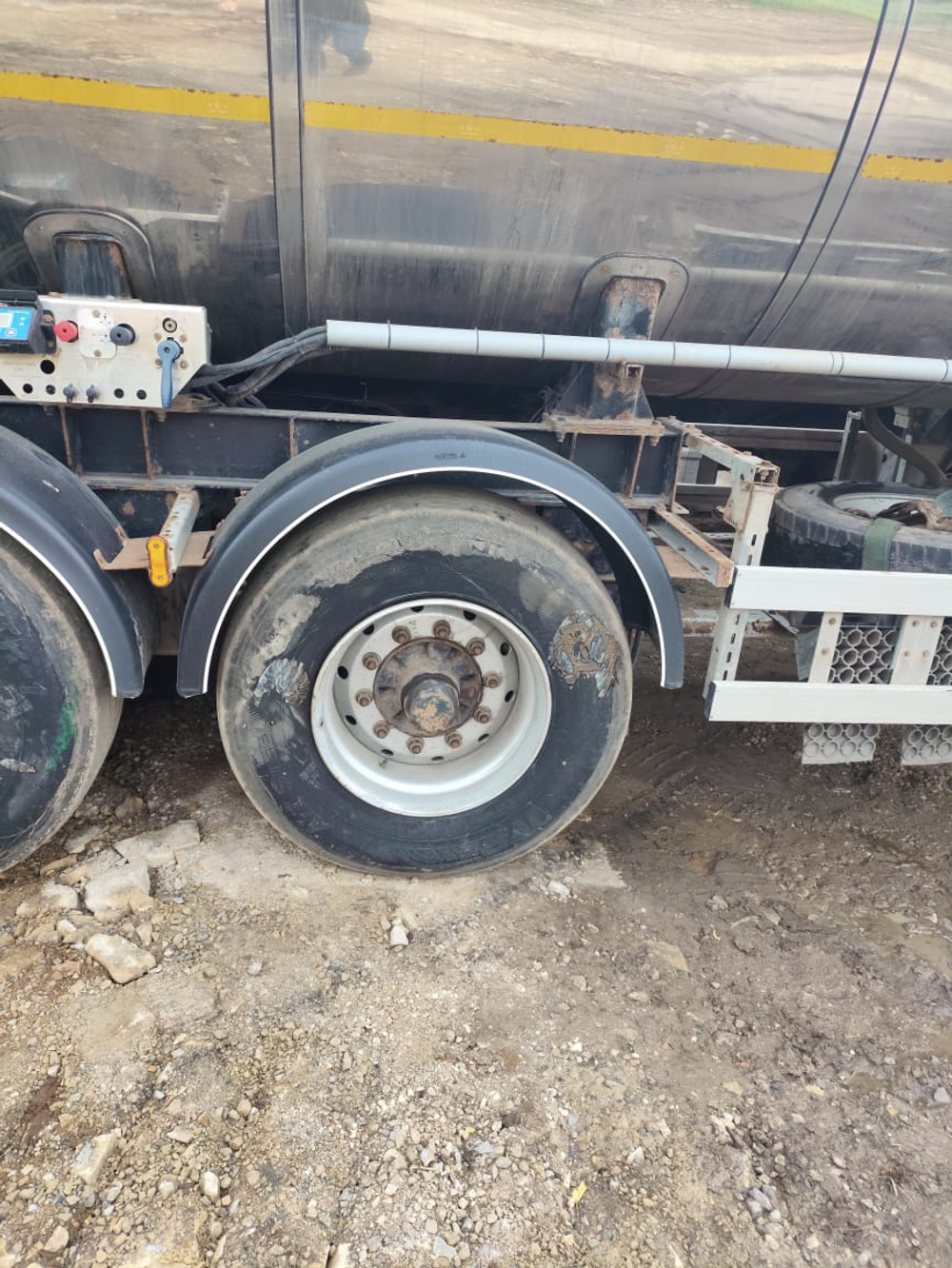 Сеспель SF4* Полуприцеп цистерна SF4B32
