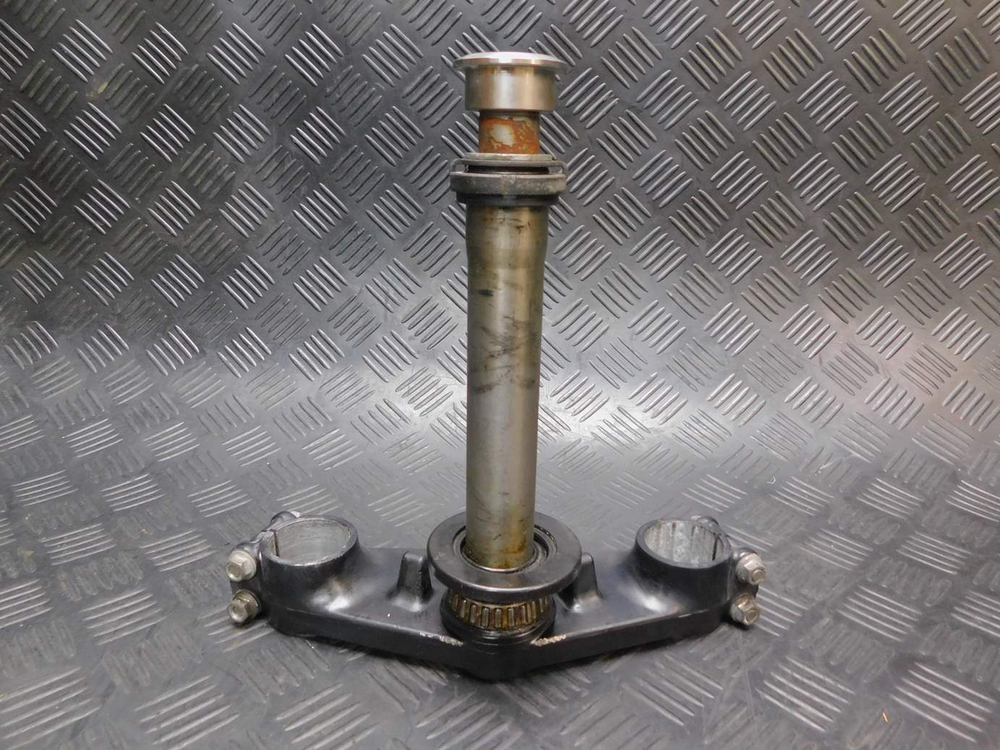 Траверса нижняя Kawasaki ZZR1100 99