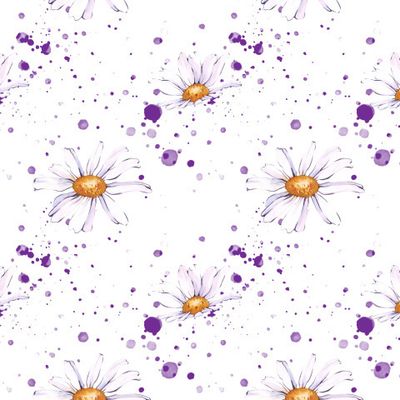 Узор с белыми ромашками и фиолетовыми акварельными брызгами на белом фоне