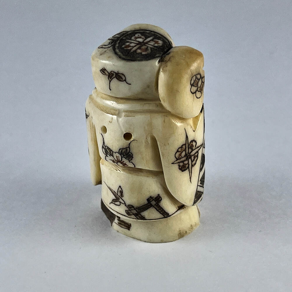 Статуэтка нэцкэ Дайкоку с мешком риса