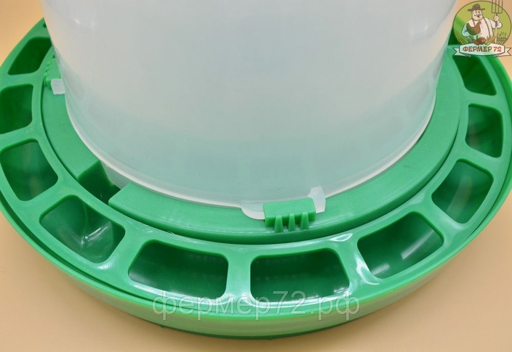 Поилка вакуумная 5 л с пробкой