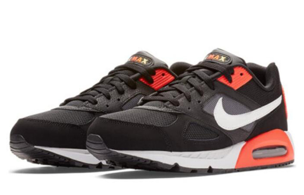 Кроссовки Nike Air Max Ivo