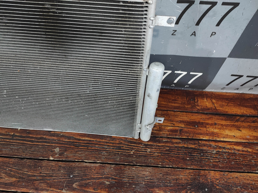 Радиатор кондиционера Jetour T2 23-нв Б/У Оригинал F268105010