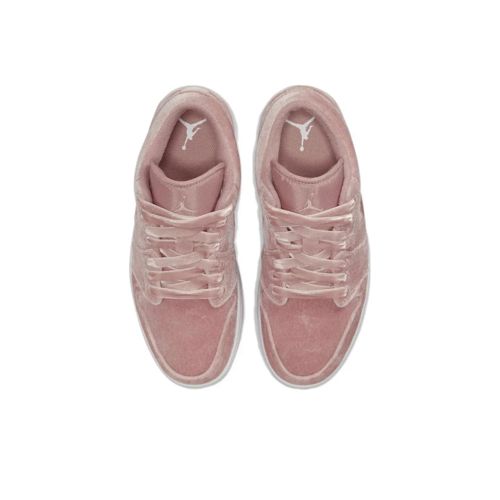 Женские кроссовки Air Jordan 1 Low SE 'Pink Velvet' DQ8396-600