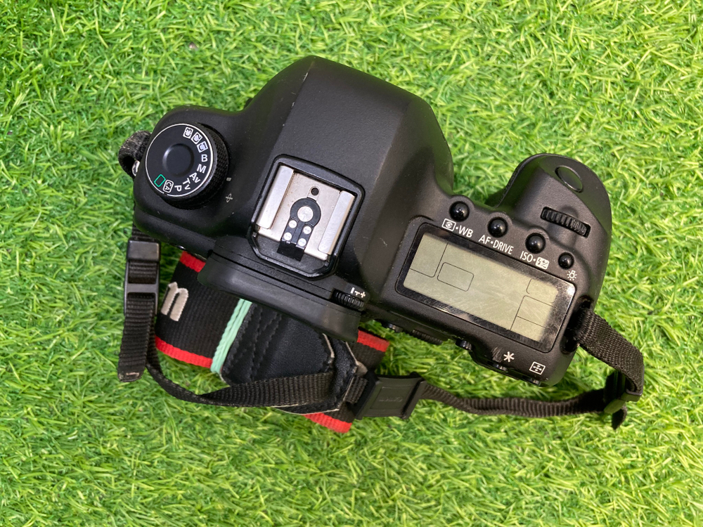 Canon EOS 5D Mark II 28.700 кадров Покупка/Продажа