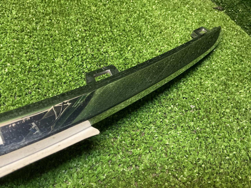 Молдинг решетки радиатора VW Tiguan 2 (2020-н.в.)