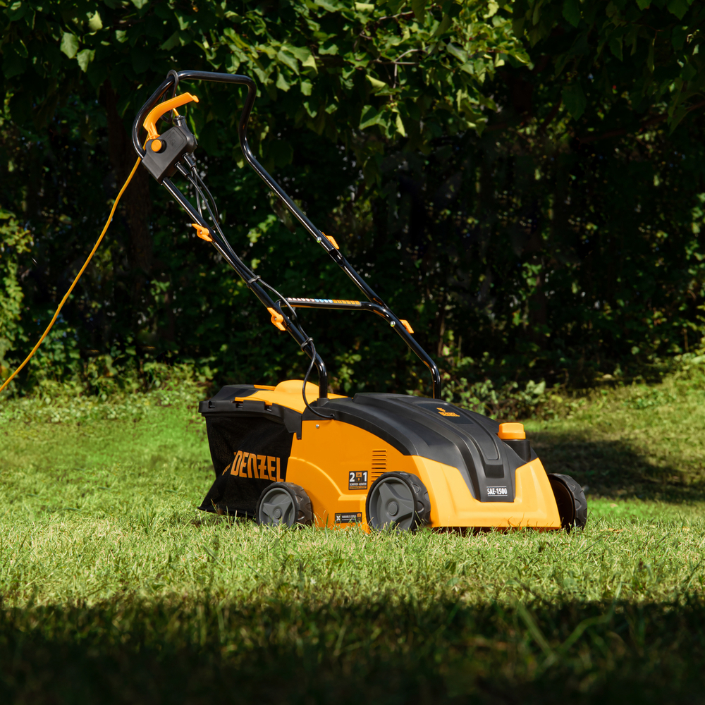 Скарификатор-аэратор электрический SAE-1500, 1500 Вт, -11/+5 мм, 32 cм Denzel