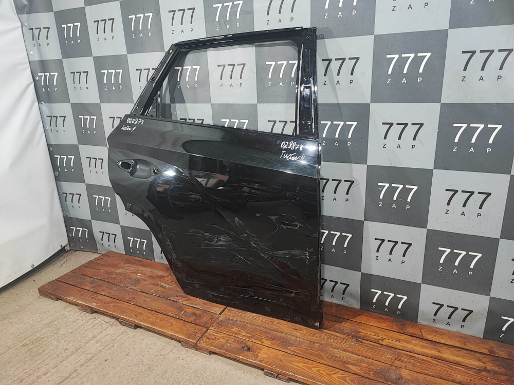 Дверь задняя правая Hyundai Tucson 4 (NX4) 20-нв Б/У Оригинал 77004N9000