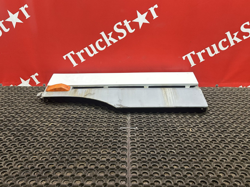 Продолжение крыла левого