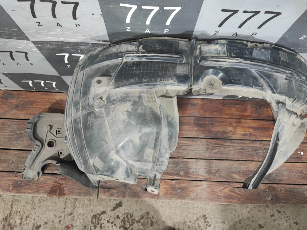 Подкрылок передний правый Nissan X-Trail 3 (T32) 13-19 Б/У Оригинал 638424CB0A