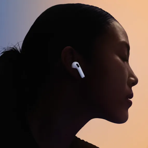 Apple AirPods 4 ANC White