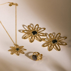 Колье ORI TAO, Bloom, цветок с черным перламутром, OT25.2-15-31942 (золотистый)