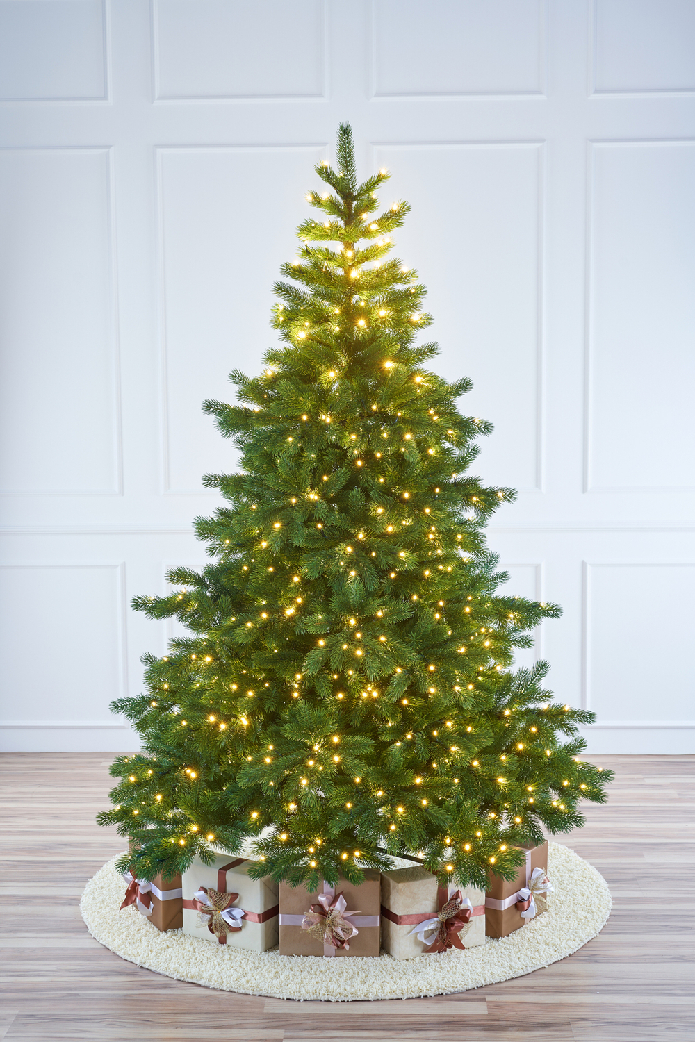 Ель искусственная с лампочками Ливадийская ELITE (лампочки - капля росы)