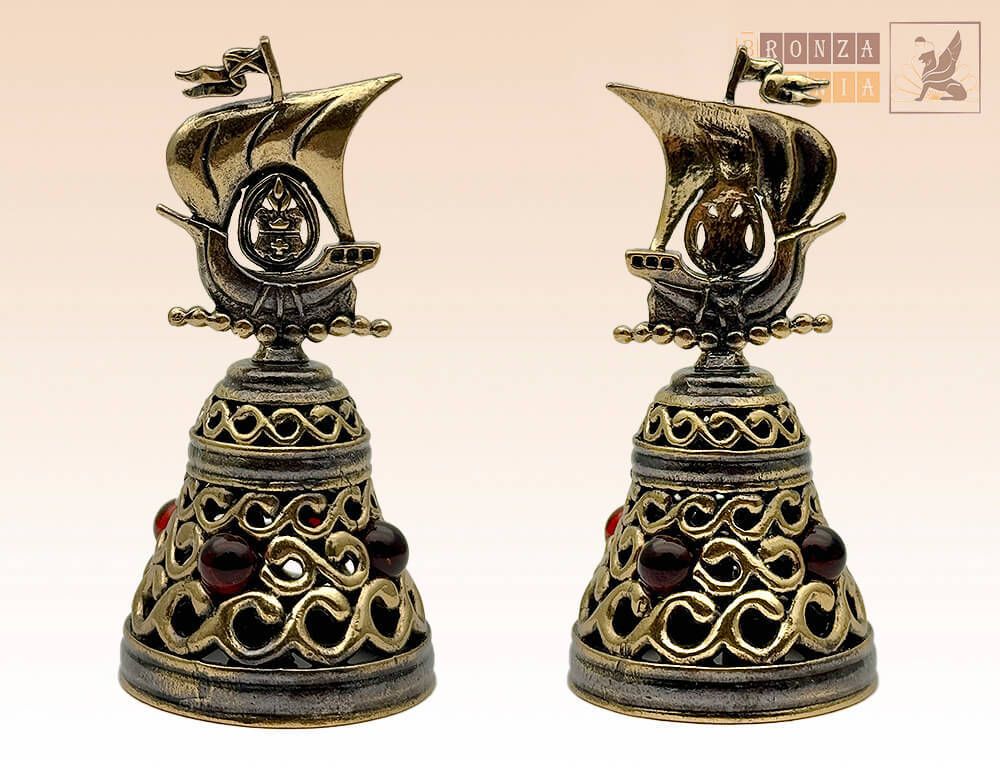 колокольчик Парусник