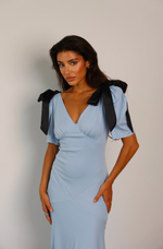 Платье длинное вечернее с бантами