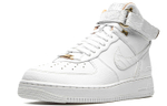 Кроссовки Nike Air Force 1