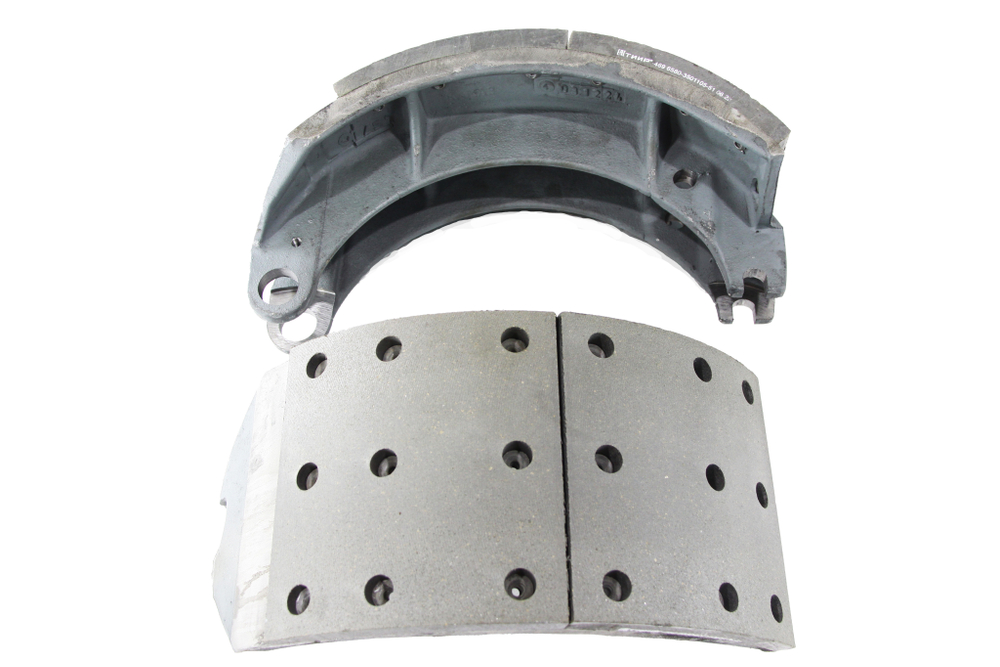 Колодка барабанного тормоза а/м КАМАЗ-ЕВРО 6440, 6520, 6522 ЛИТАЯ (накладка: короткая+короткая, улучшенная накладка КОНВЕЙЕР) (1шт.) ААЦ/ЗМД (г. Набережные Челны)