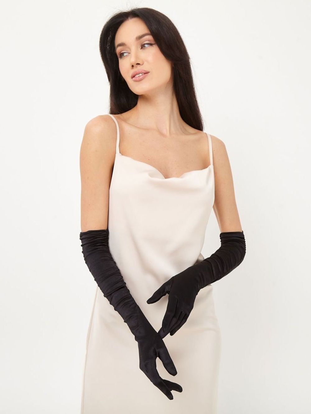 Перчатки длинные атласные