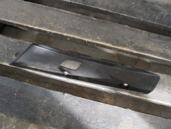 Накладка переднего бампера правая Peugeot 3008 1 09-13 Б/У Оригинал 9685098077