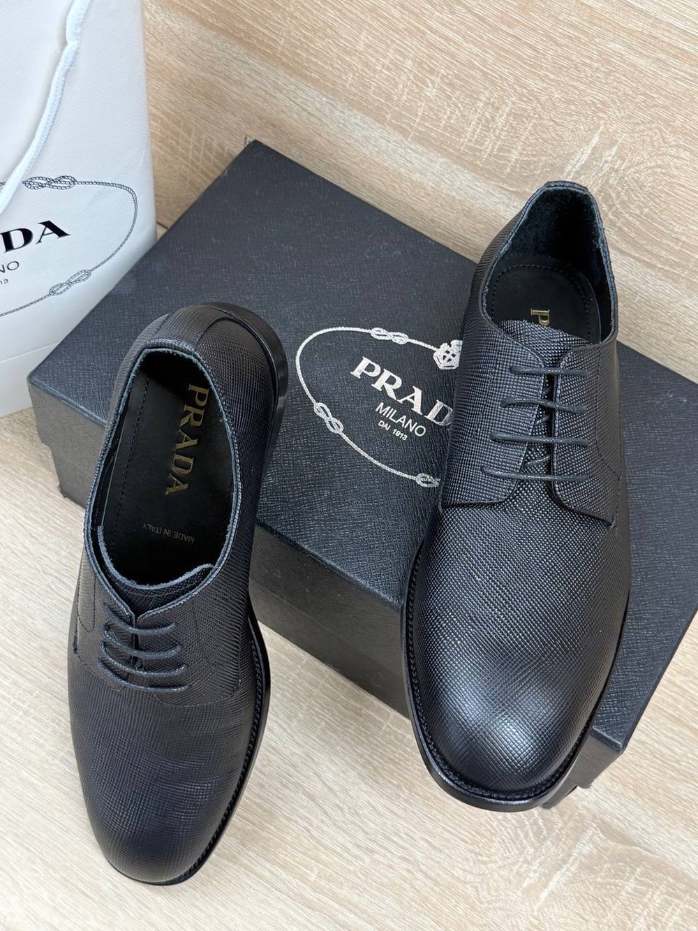 Туфли Prada