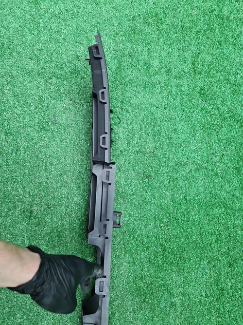 Решетка переднего бампера GAC GN8 (2019-2023)