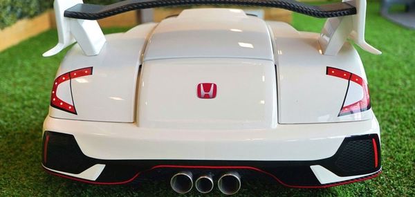 Honda сделала TYPE R версию газонокосилки