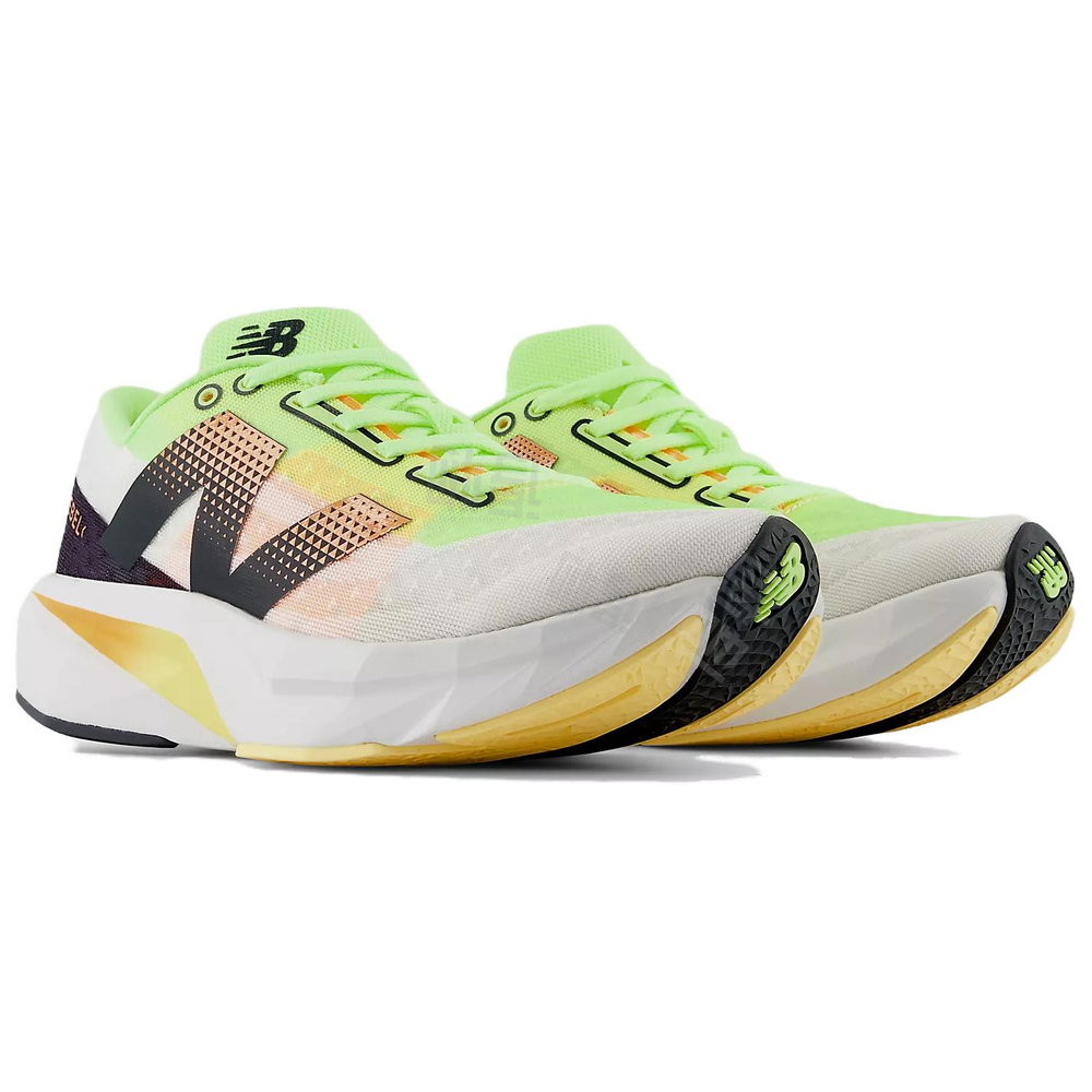 Кроссовки New Balance Fuelcell Rebel V4