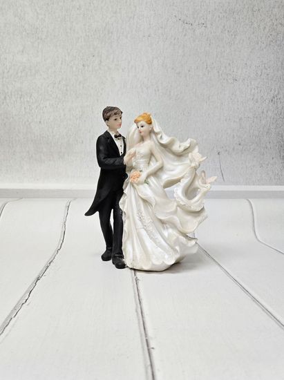 Свадебные фигурки "Жених и невеста" на торт