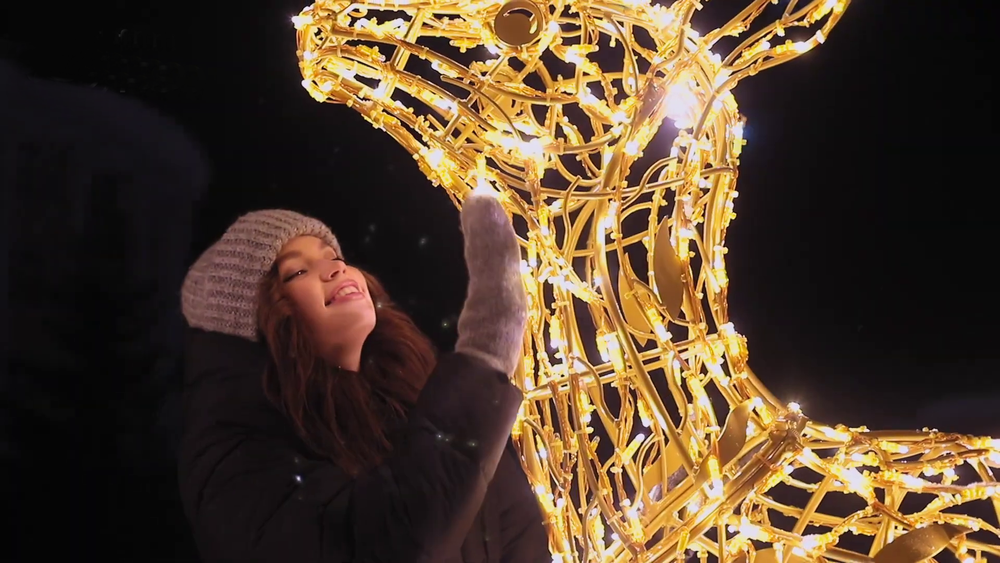 Светодиодные фигуры "Семья золотых оленей" 3 фигуры