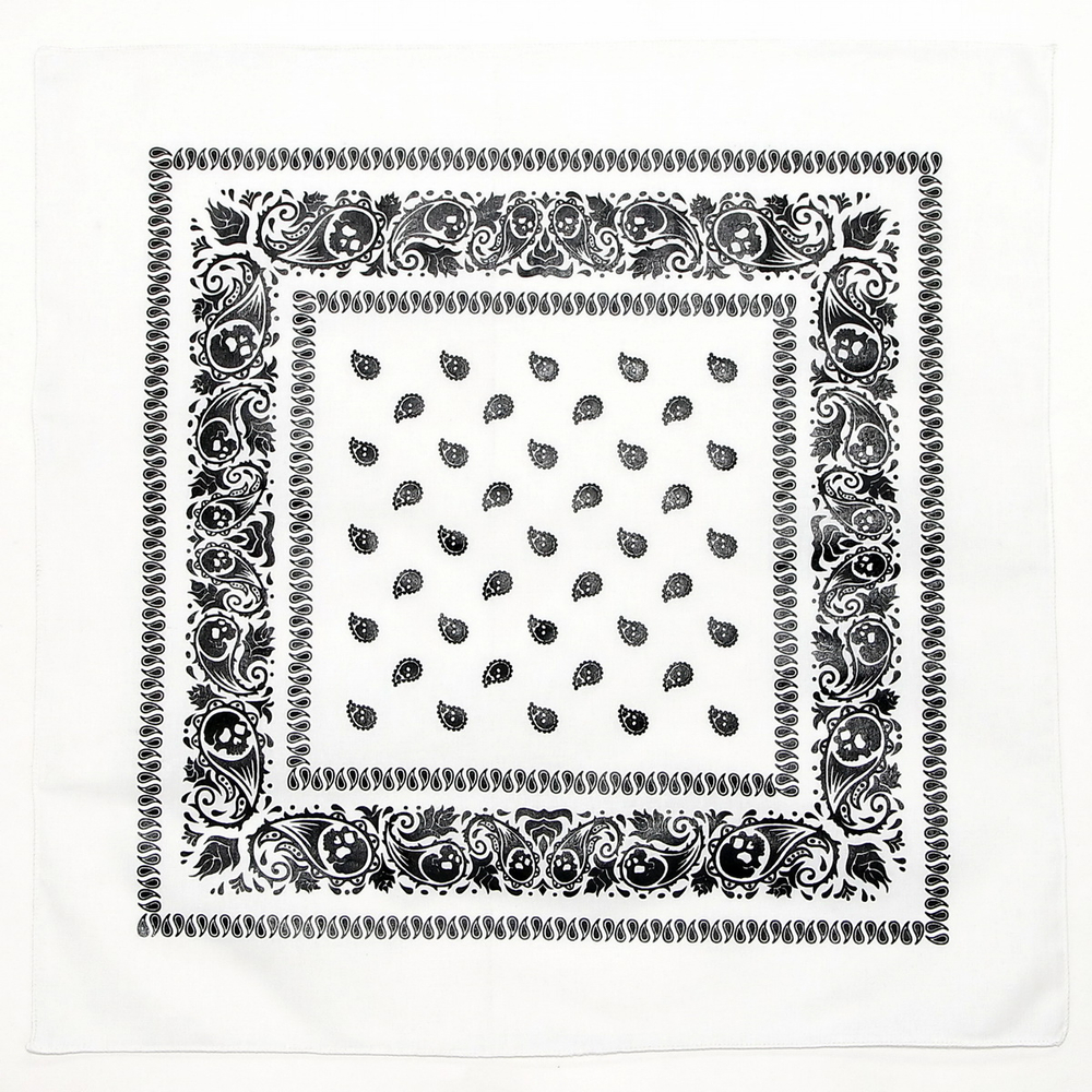 Бандана Белая с черепами в огурцах (304)