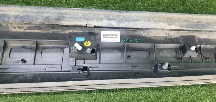 Накладка двери передняя правая Audi Q7 2 (2015-н.в.)