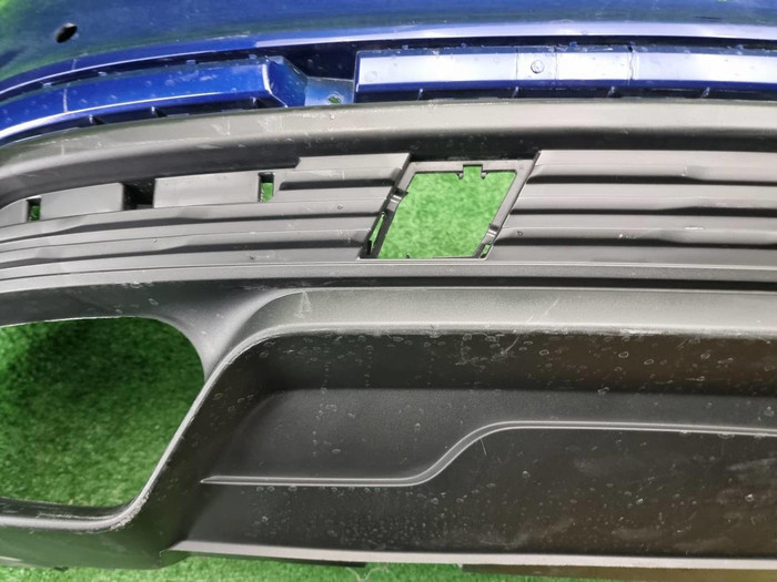 Бампер задний Hongqi HS5 (2019-н.в.)